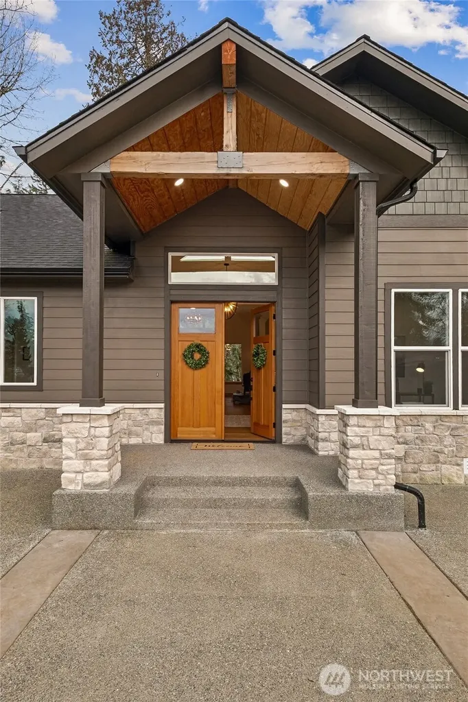 26181 276th Avenue SE Ravensdale WA 98051