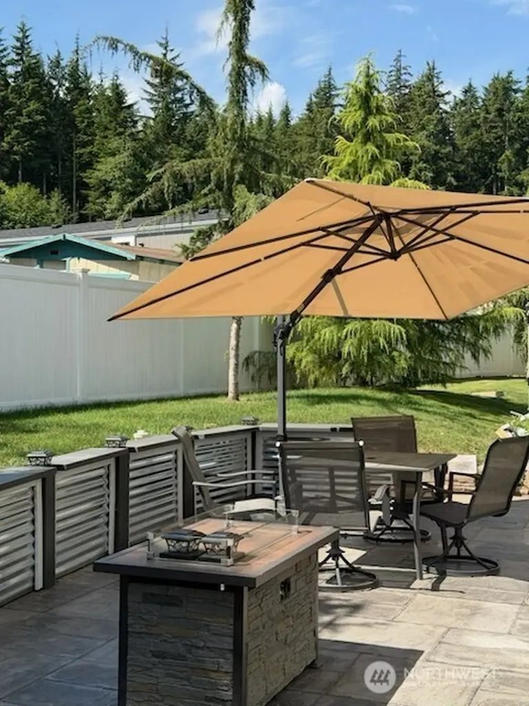 1019 Stanford Drive Cosmopolis WA 98537
