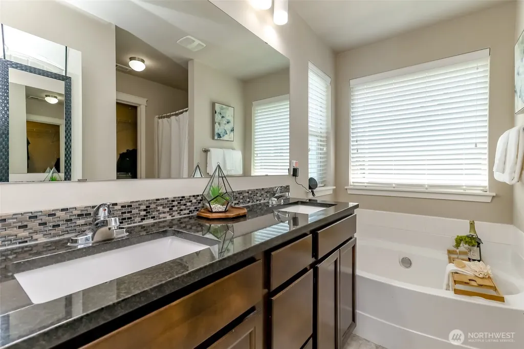 3758 Maritime Drive SW Bremerton WA 98312