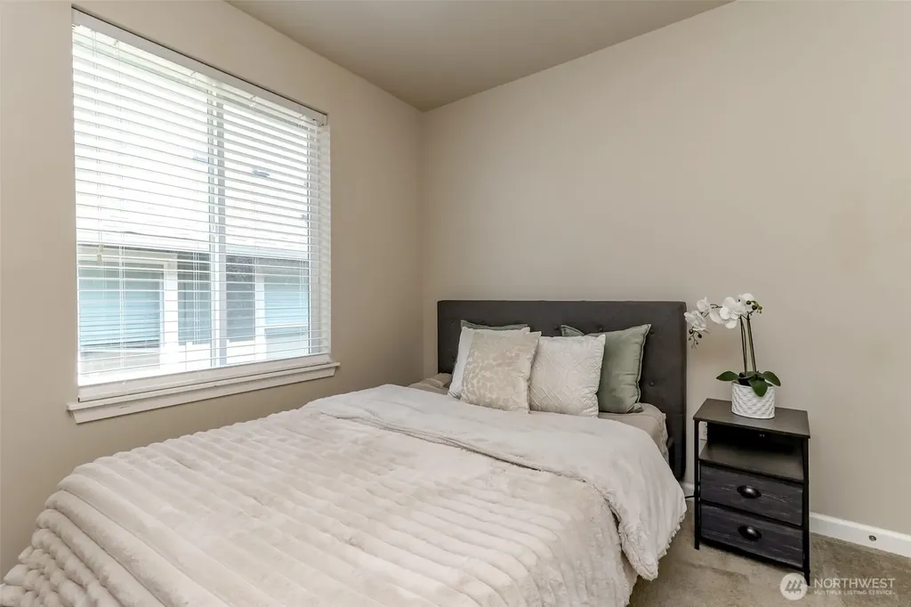 3758 Maritime Drive SW Bremerton WA 98312