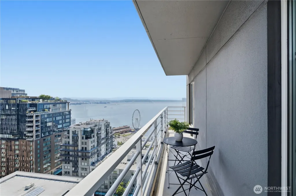 1415 2nd Avenue Seattle WA 98101