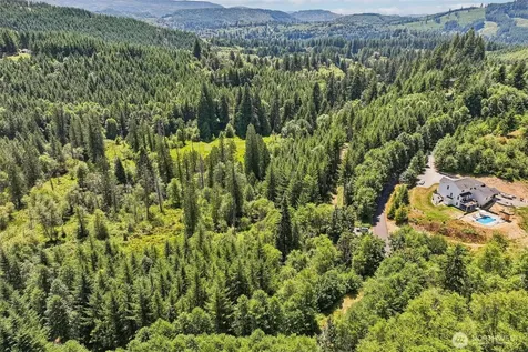 172 Mohawk Lane Amboy WA 98601