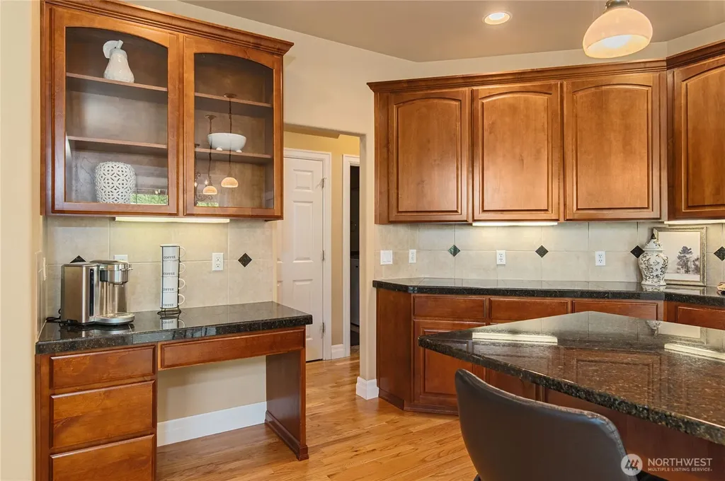 17112 136th Avenue Ct E Puyallup WA 98374