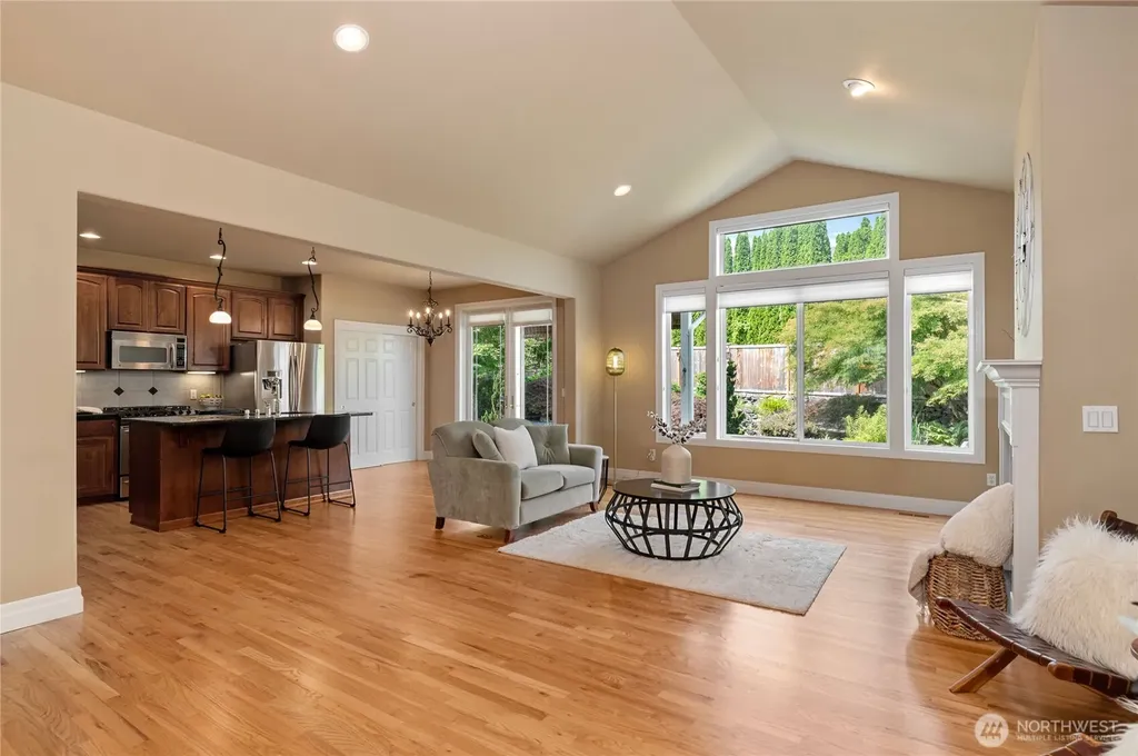 17112 136th Avenue Ct E Puyallup WA 98374
