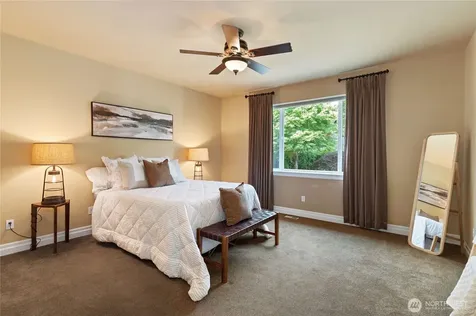 17112 136th Avenue Ct E Puyallup WA 98374