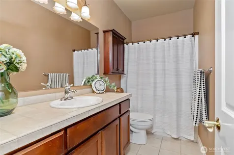 17112 136th Avenue Ct E Puyallup WA 98374