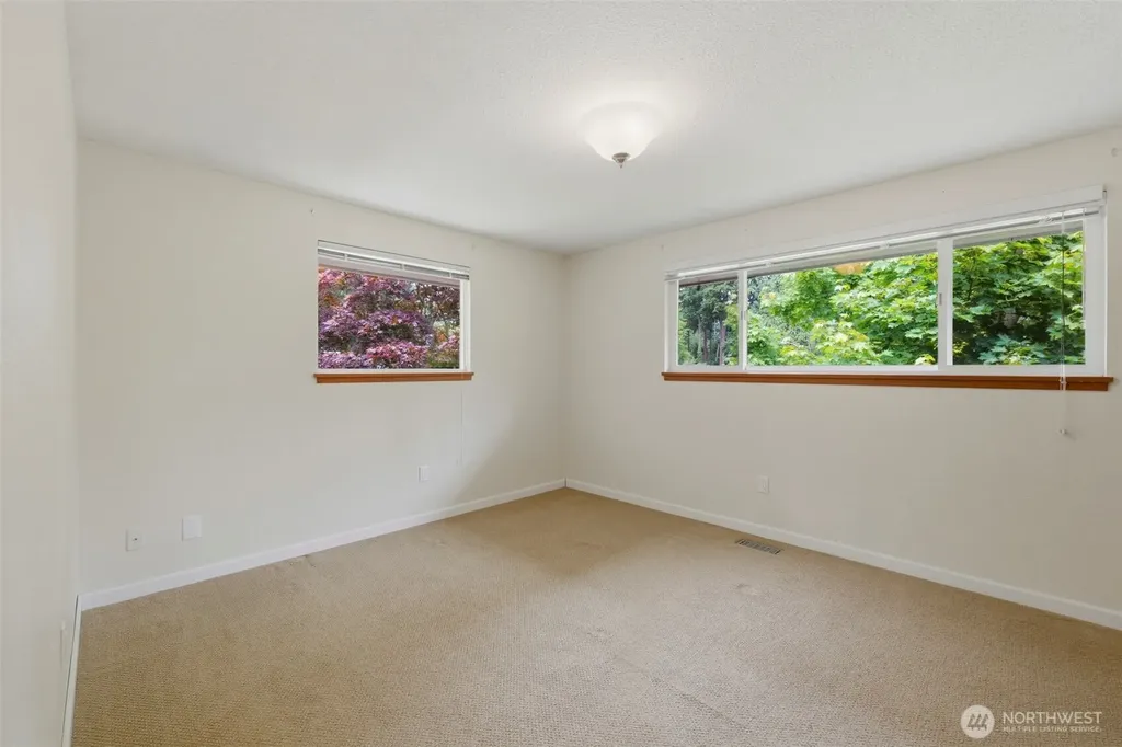 1024 Daniels Drive Fircrest WA 98466