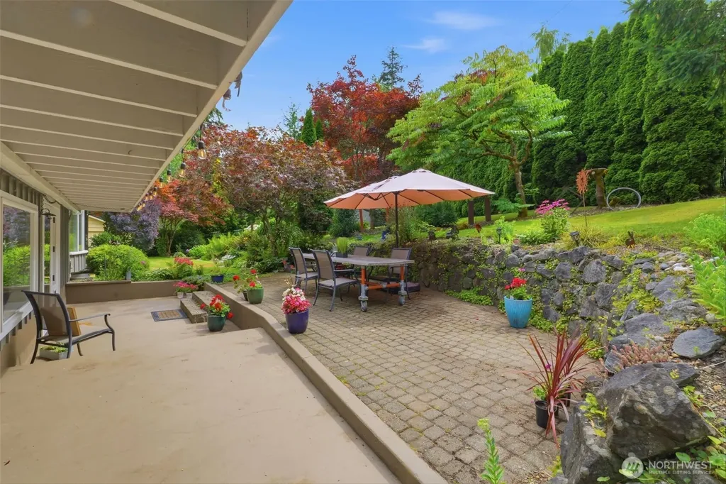 1024 Daniels Drive Fircrest WA 98466