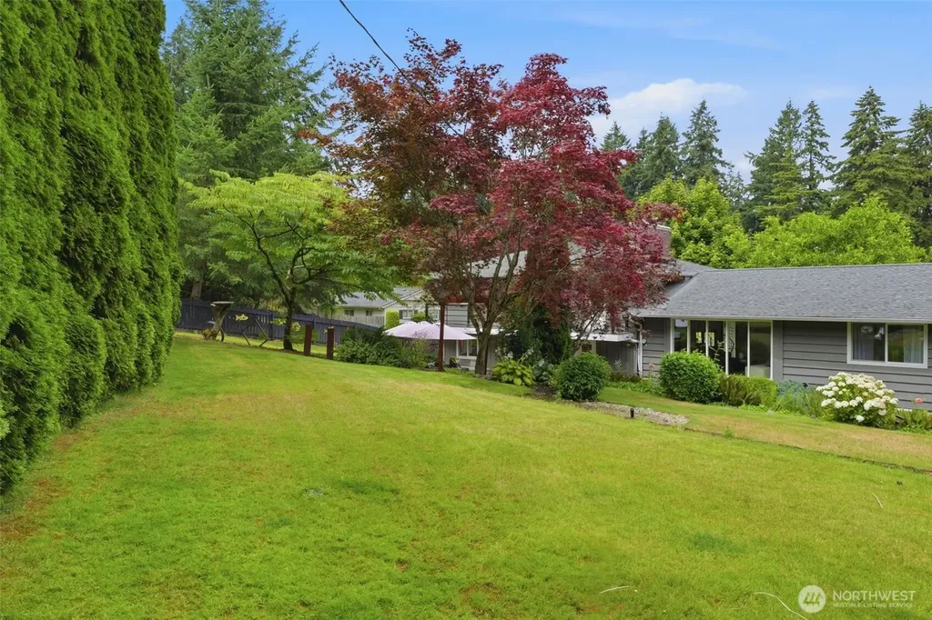 1024 Daniels Drive Fircrest WA 98466
