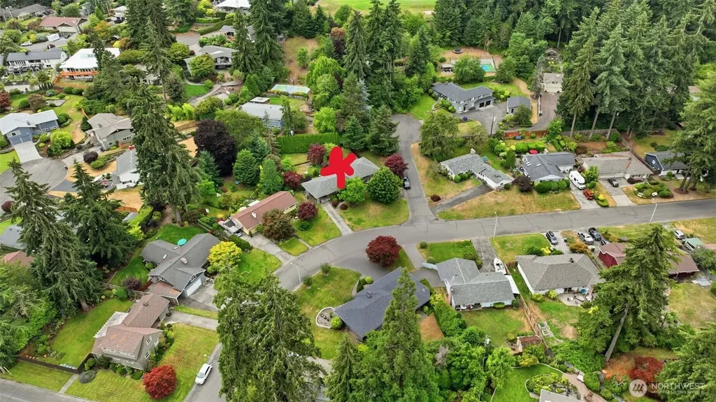 1024 Daniels Drive Fircrest WA 98466