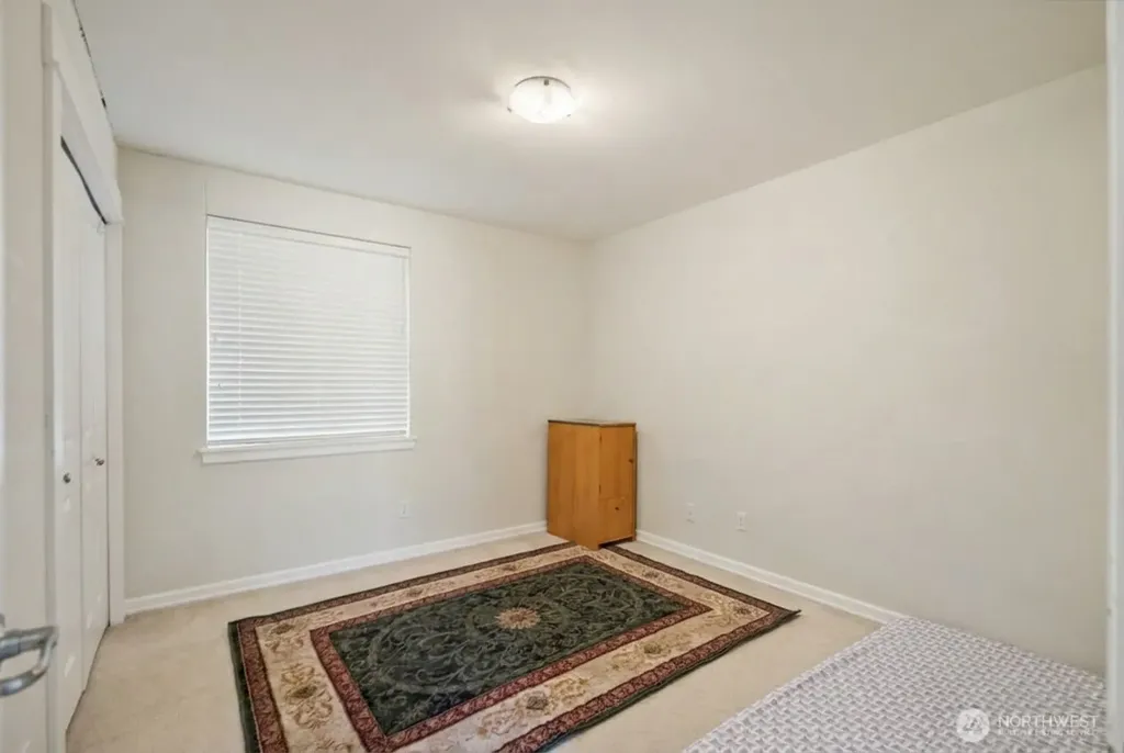 17252 NE 119th Way Redmond WA 98052