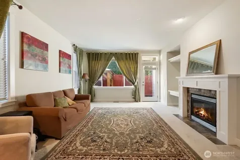 17252 NE 119th Way Redmond WA 98052