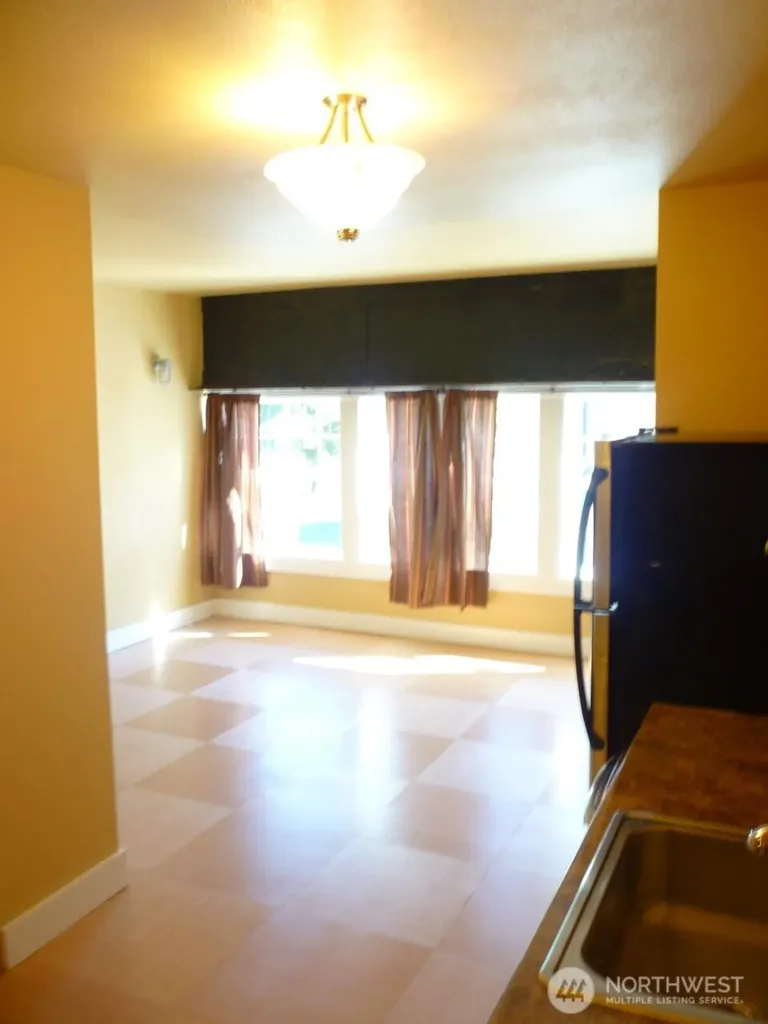 402 N Tower Avenue Centralia WA 98531