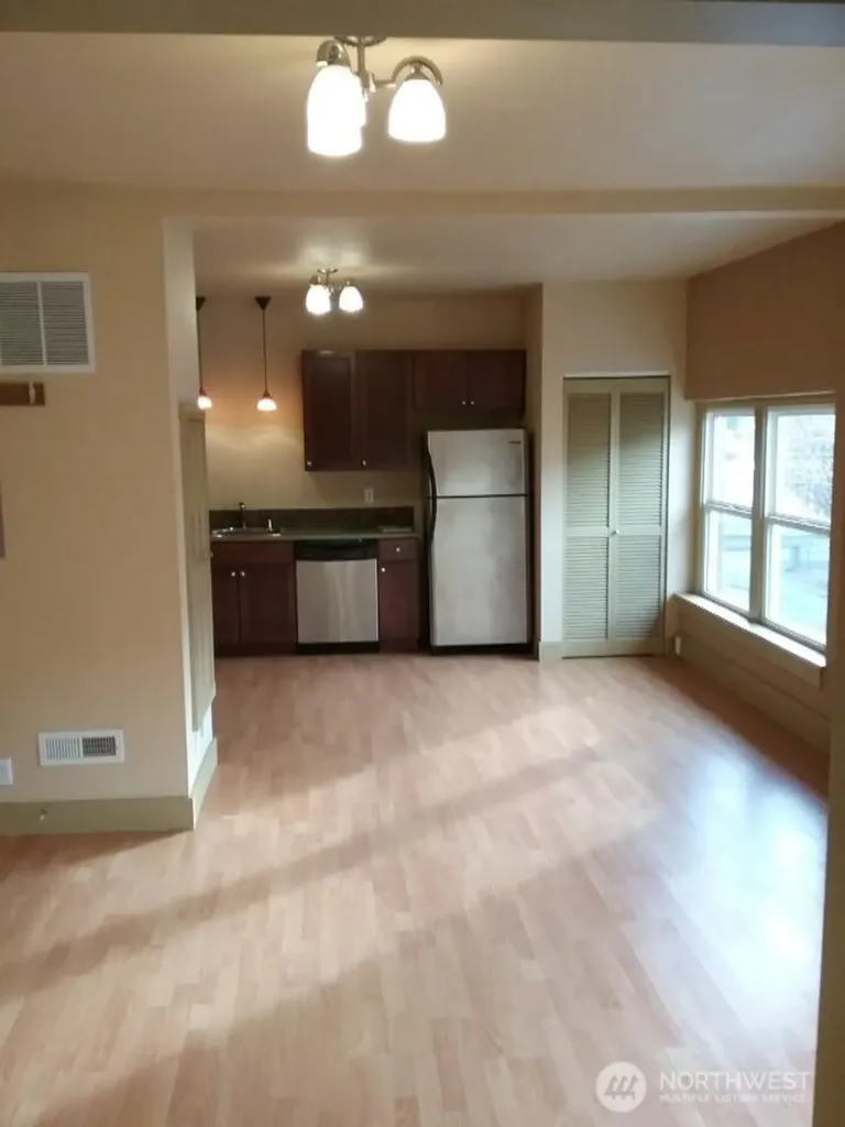 402 N Tower Avenue Centralia WA 98531