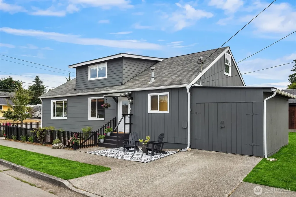 302 E Gilman Avenue Arlington WA 98223