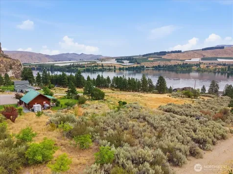 15316 Lakeview Street Entiat WA 98822