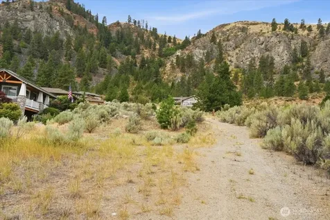 15316 Lakeview Street Entiat WA 98822