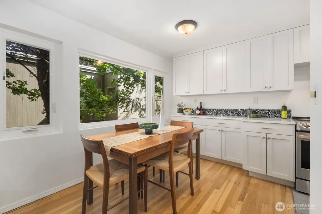 632 13th Avenue E Seattle WA 98102