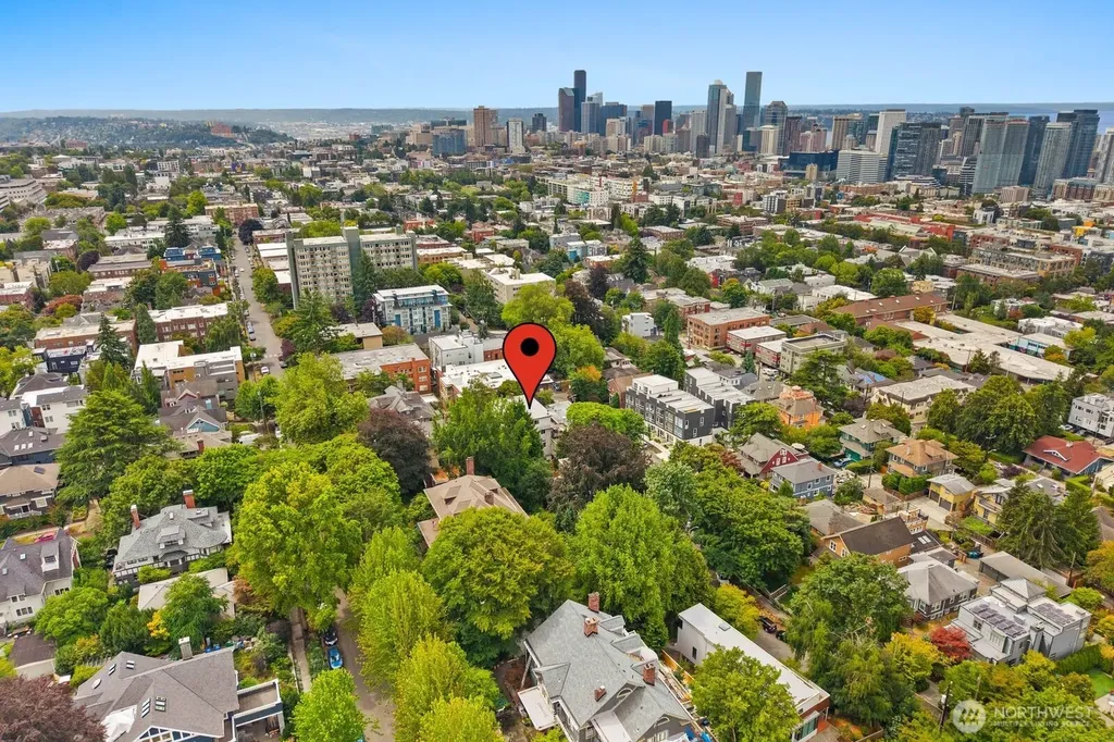 632 13th Avenue E Seattle WA 98102