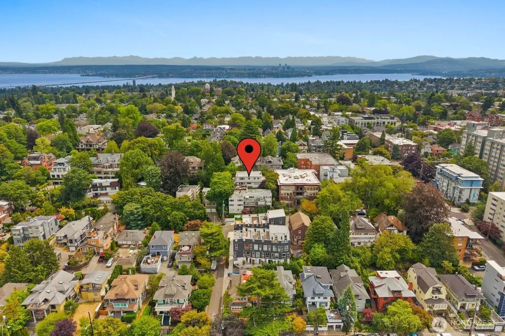 632 13th Avenue E Seattle WA 98102