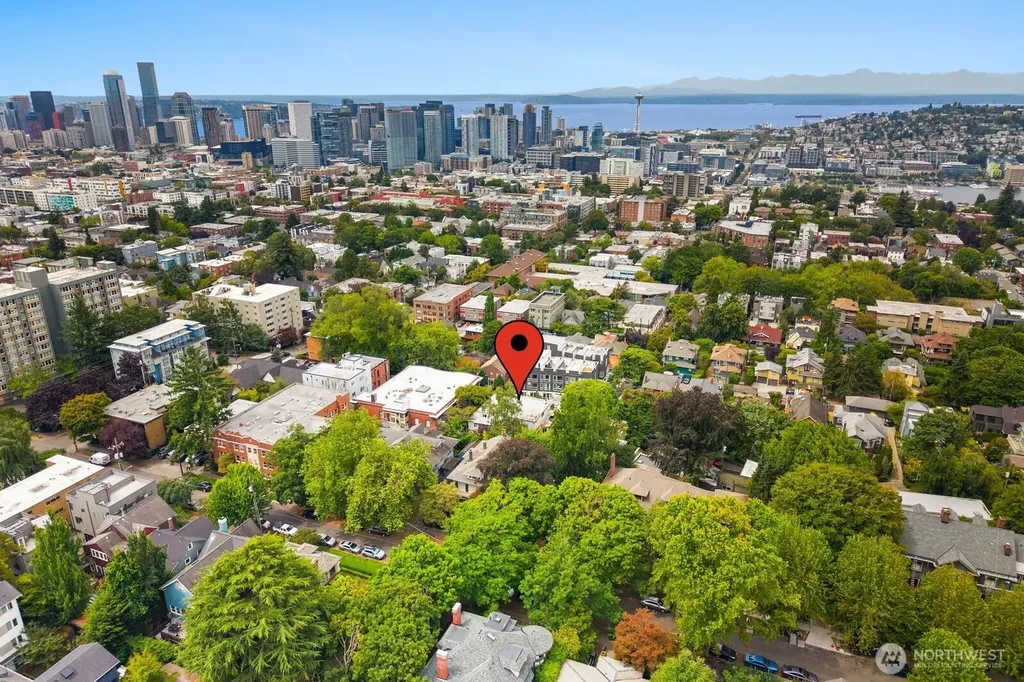 632 13th Avenue E Seattle WA 98102