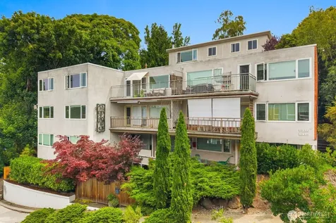 632 13th Avenue E Seattle WA 98102