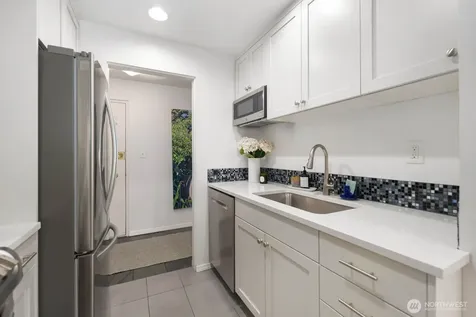 632 13th Avenue E Seattle WA 98102