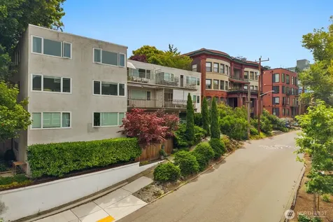 632 13th Avenue E Seattle WA 98102