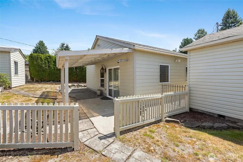 4507 72nd Street E Tacoma WA 98443