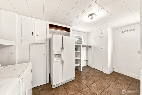 400 Cedar Avenue S Renton WA 98057