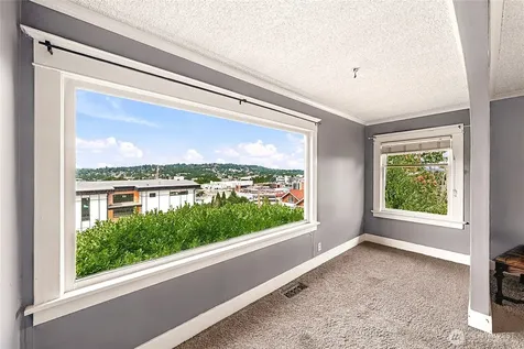 400 Cedar Avenue S Renton WA 98057
