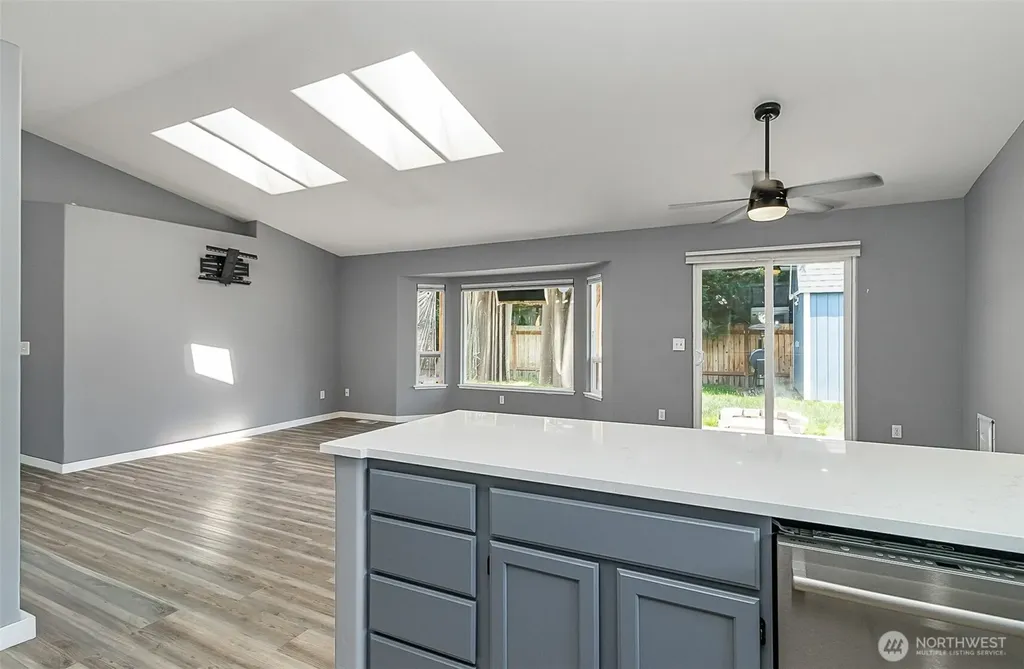 5601 71st Avenue W Marysville WA 98270