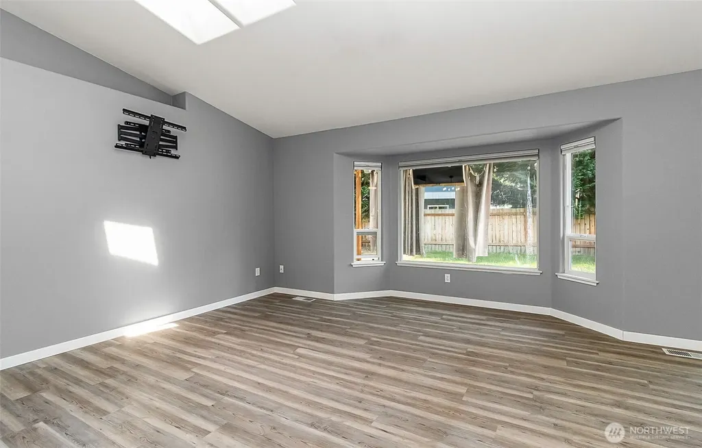 5601 71st Avenue W Marysville WA 98270