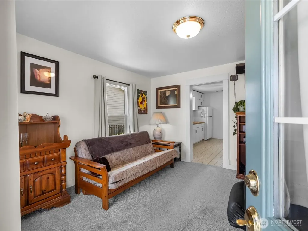 2212 Columbia Avenue Everett WA 98203