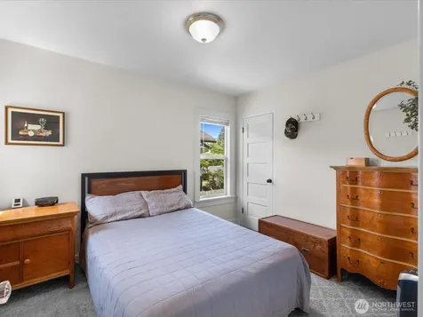 2212 Columbia Avenue Everett WA 98203