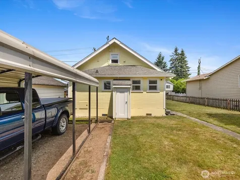 2212 Columbia Avenue Everett WA 98203