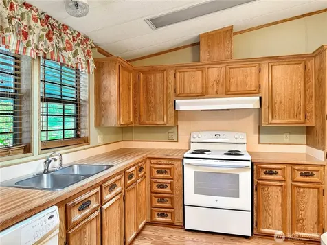 2500 S 370th Street Federal Way WA 98003