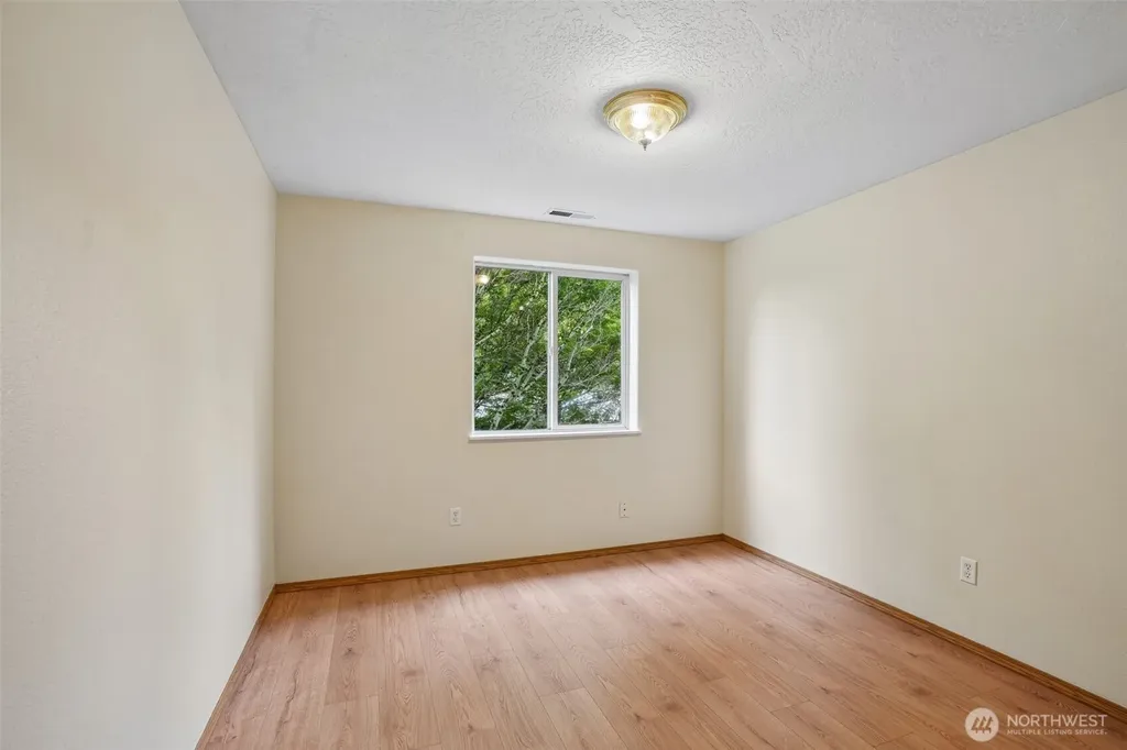 2219 NE 137th Court Vancouver WA 98684