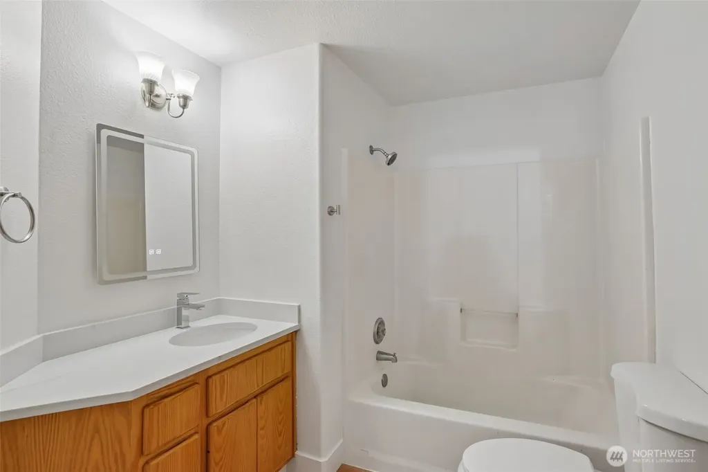 2219 NE 137th Court Vancouver WA 98684