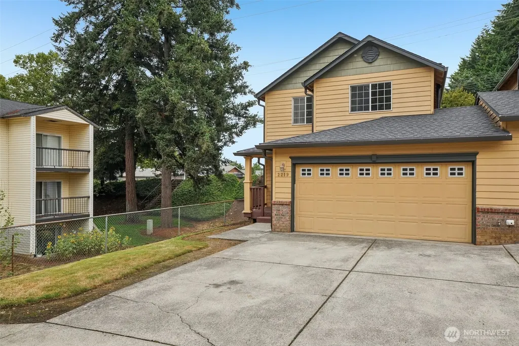 2219 NE 137th Court Vancouver WA 98684