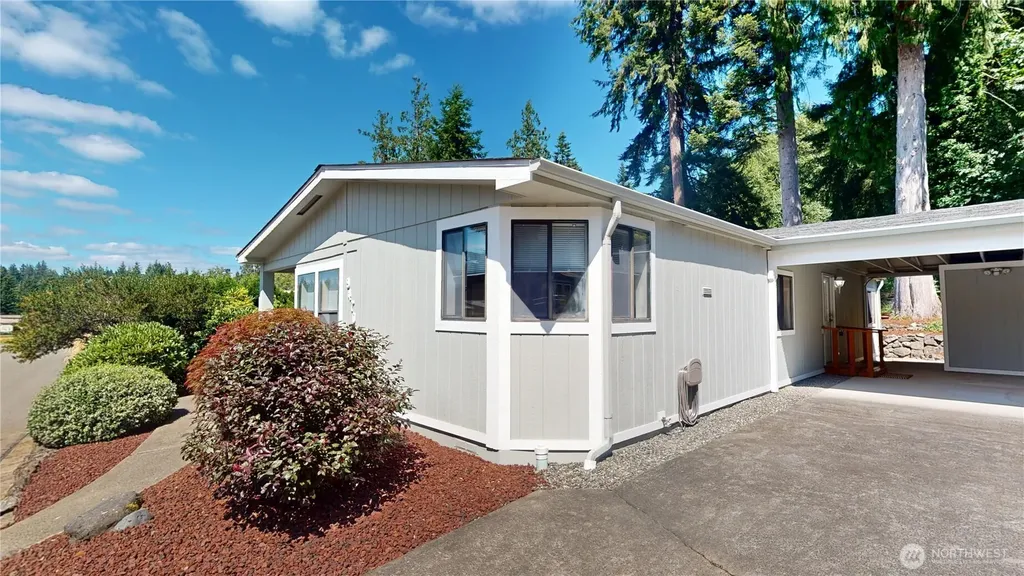 9470 Silver Creek Lane Bremerton WA 98311
