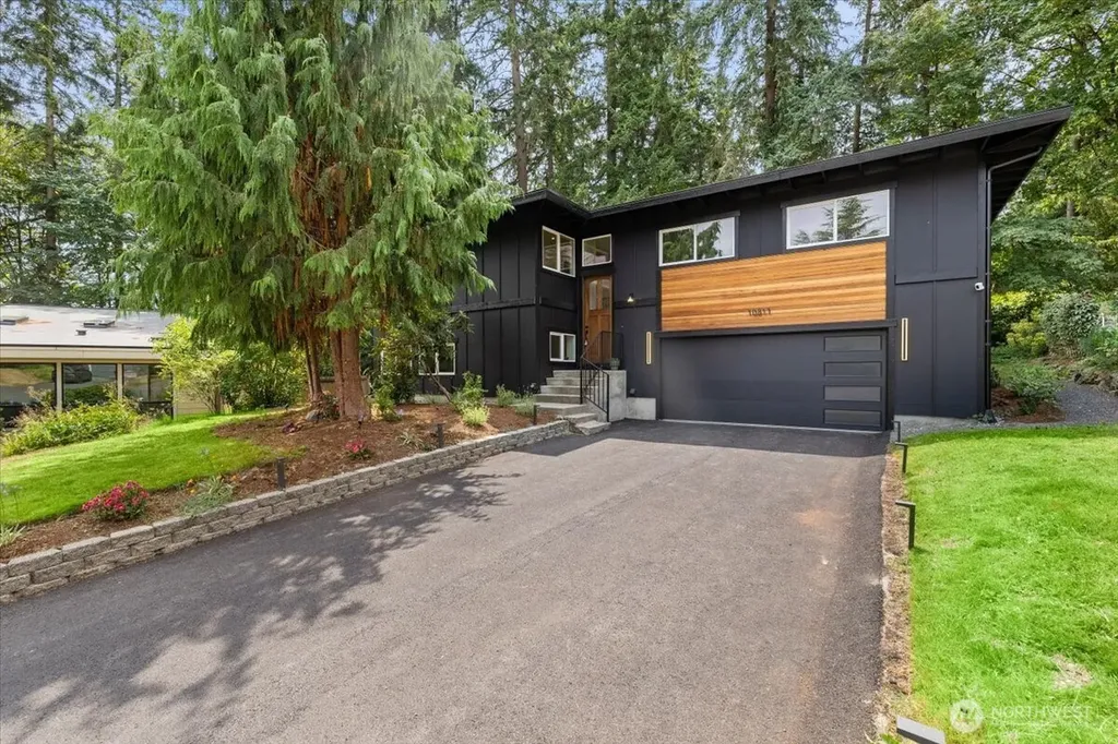 10811 NE 154th Court Bothell WA 98011