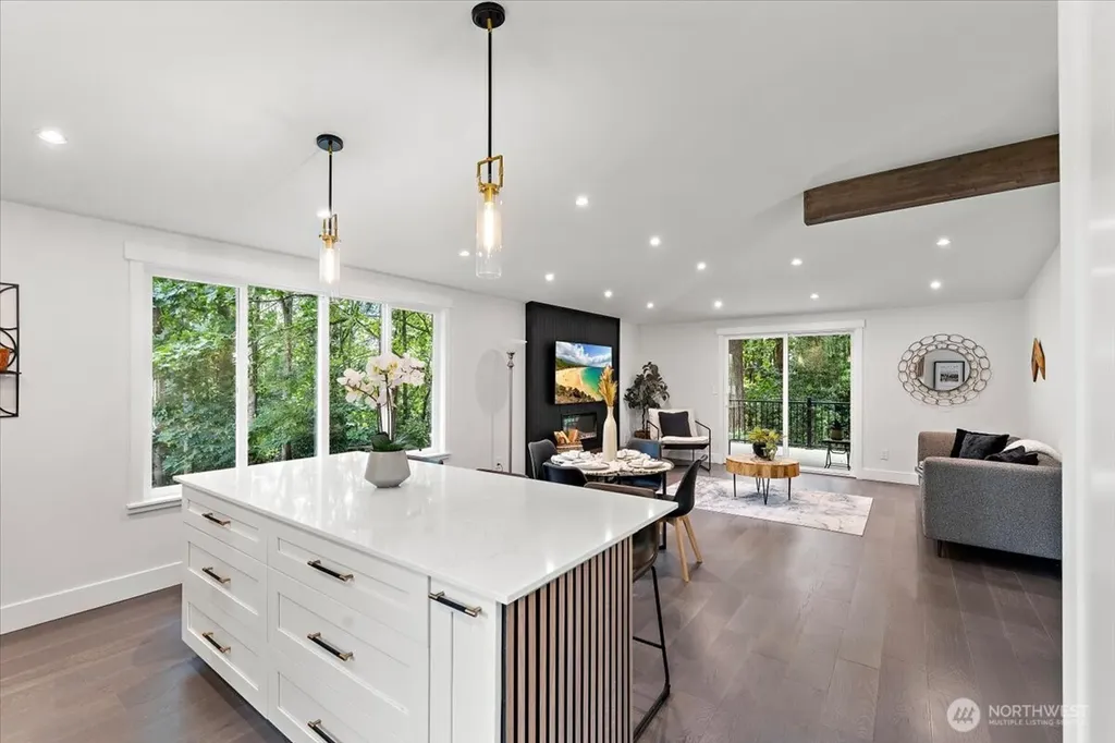 10811 NE 154th Court Bothell WA 98011