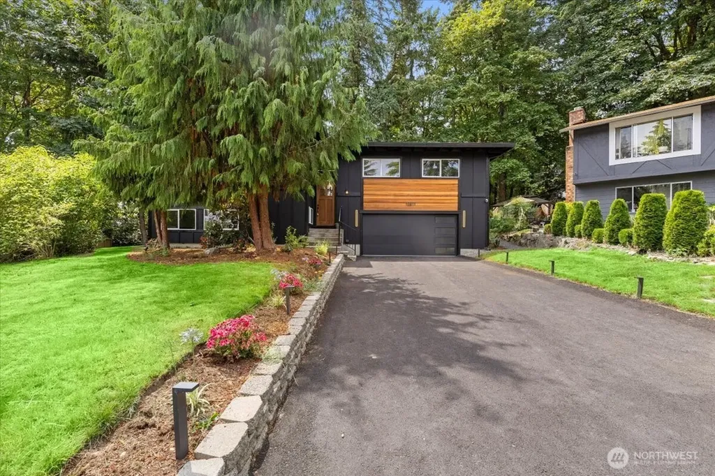 10811 NE 154th Court Bothell WA 98011