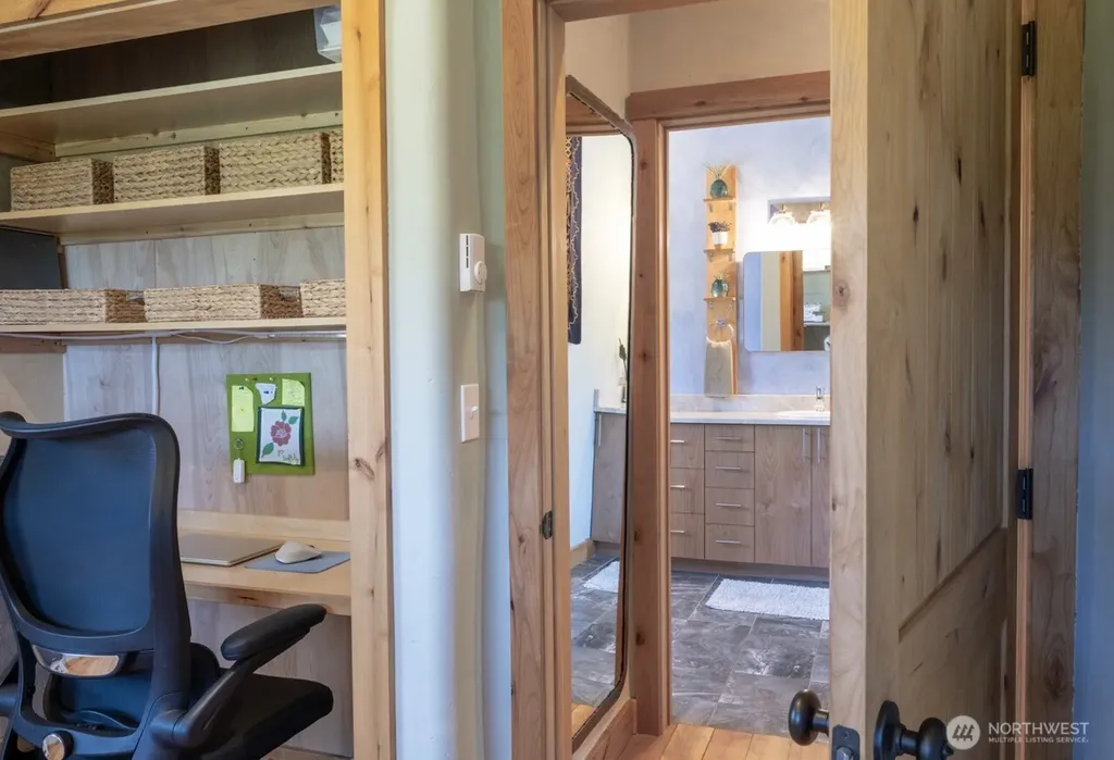 322 Cassidy Sequim WA 98382