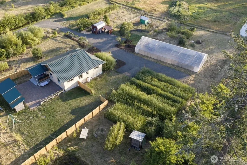 322 Cassidy Sequim WA 98382