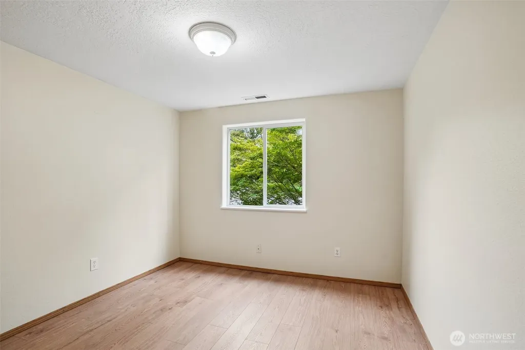 2217 NE 137th Court Vancouver WA 98684
