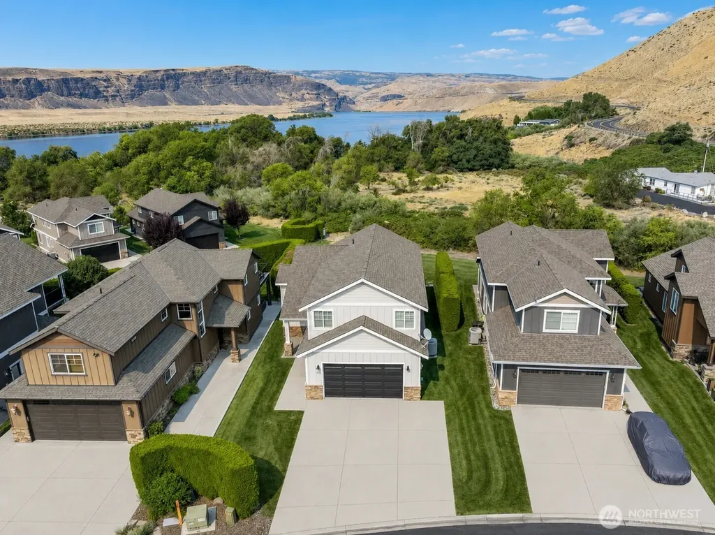 9434 Yakima Lane NW Quincy WA 98848