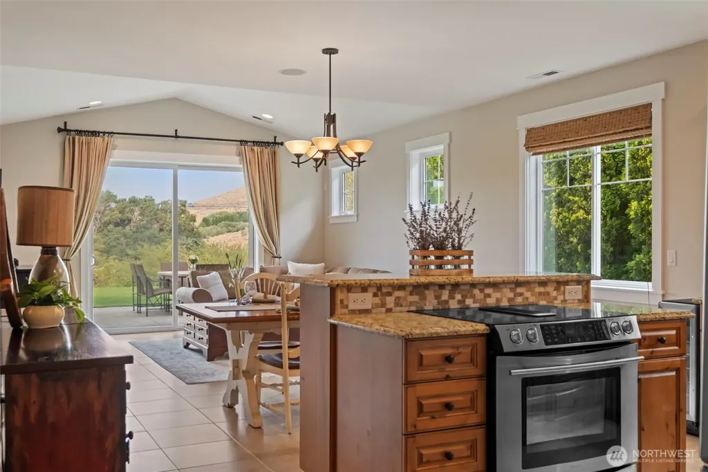 9434 Yakima Lane NW Quincy WA 98848