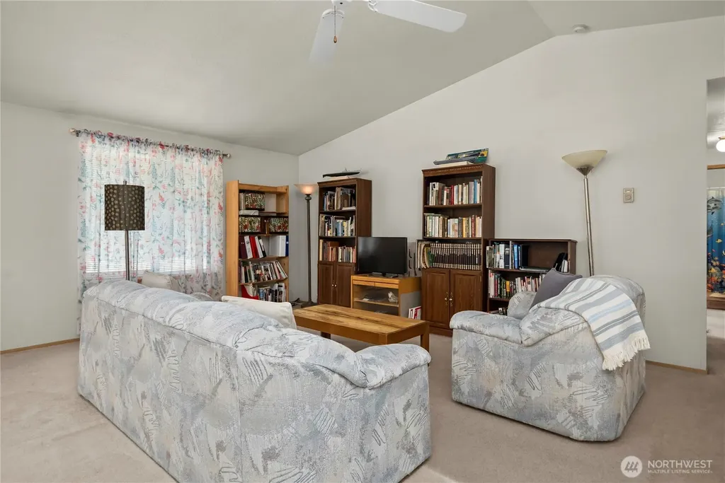 8539 Glenlea Court SE Yelm WA 98597